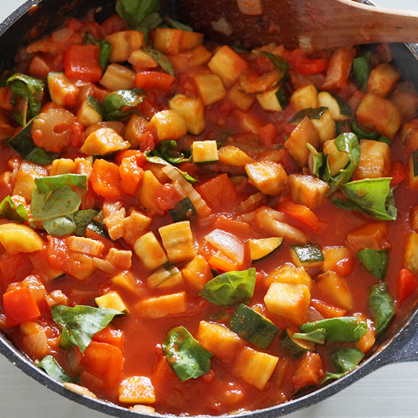 EASTBEE カット トマト 390g ( テトラパック )