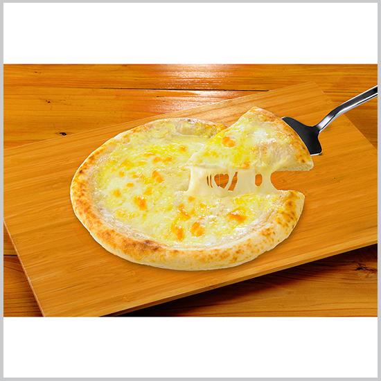 EASTBEE 4種のチーズ ピッツァ 195g×3枚 ( ピザ / pizza / 冷凍ピザ / チーズ / クワトロ / クアトロ )