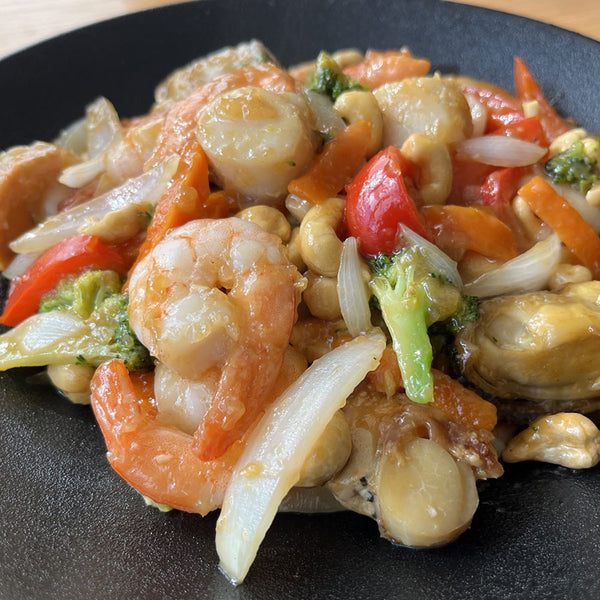 生 カシューナッツ 1kg  ( ホール / ナッツ / 炒め物 )