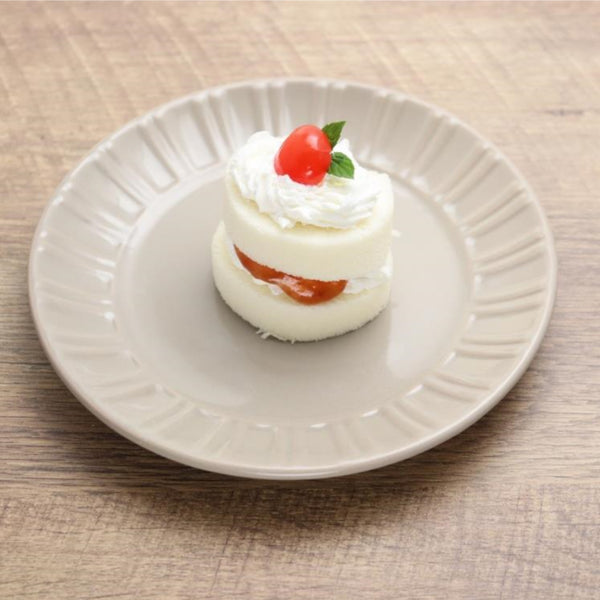 日東ベスト ロールケーキ 藻塩 クリーム 190g ( 20 カット済み )
